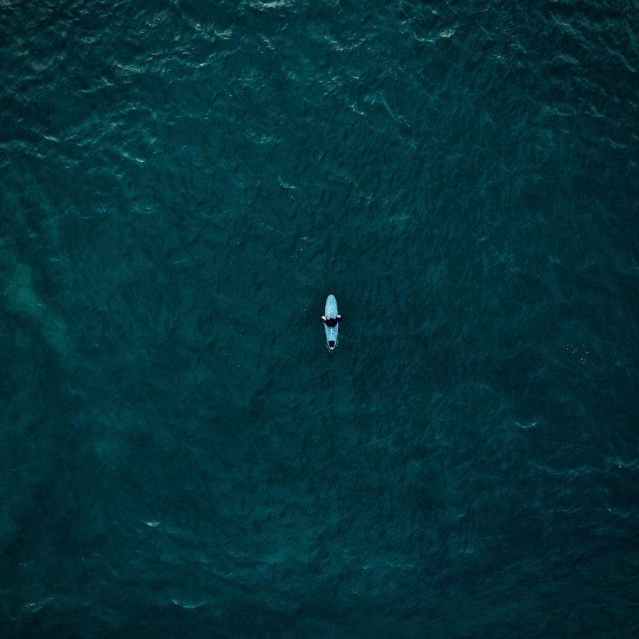 サーフィンは本来『ひとり』である